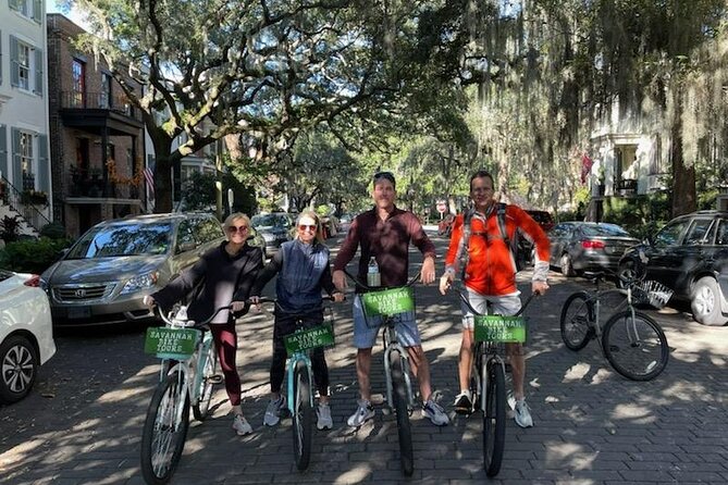 2-Hour Explore Savannah Bike Tour - Cathedral of St. John the Baptist and Andrew Low House: Irish Influence and Girl Scouts in One Loop