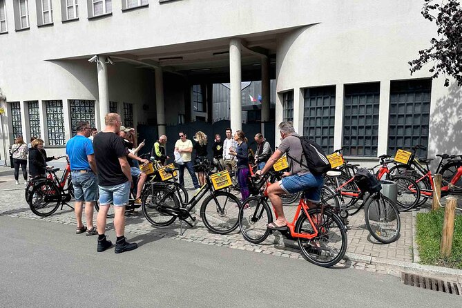 3-Hour E-Bike Tour In Krakow - Stare Miasto (Old Town square): Cloth Hall, St. Mary’s, and the city’s center