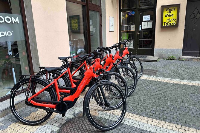3-Hour E-Bike Tour In Krakow - Meeting at Sławkowska 11 and getting rolling fast