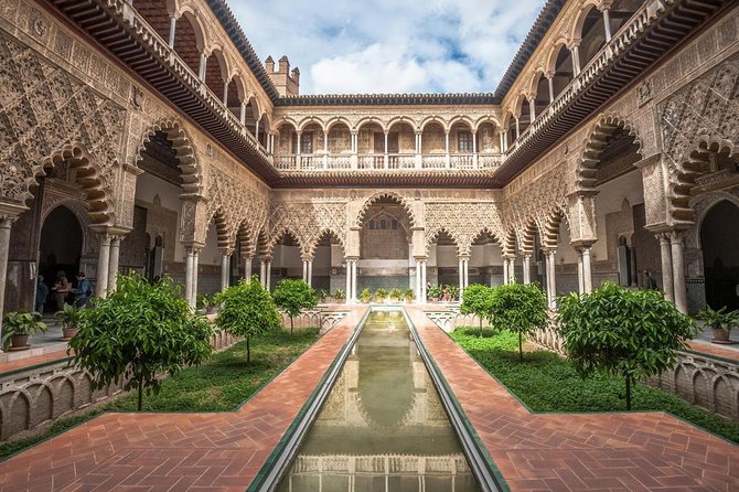 3-hour Guided Bike Tour along the Highlights of Seville - Key things to know before you pedal