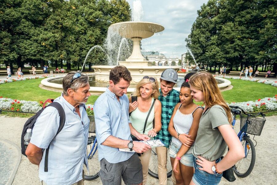 3-Hour Guided Cycling Tour of Warsaw - Price and value: what $41 buys you in real sightseeing hours