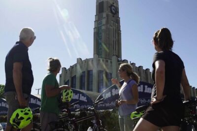 3 Hour Montreal City Bike Tour with Wine or Beer (AM & PM) - Starting at Ça Roule Montreal: your first 20 minutes matter