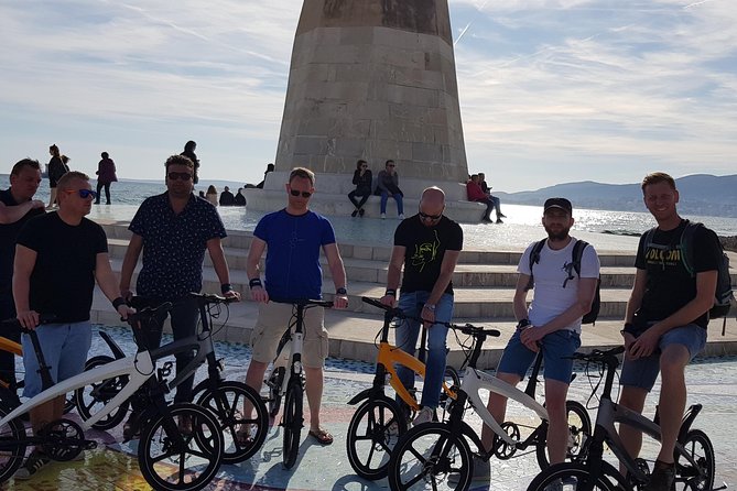 3 Hours E-Bike Tour in Palma - Palau de l’Almudaina and Catedral de Mallorca: Two Power Centers in One Area