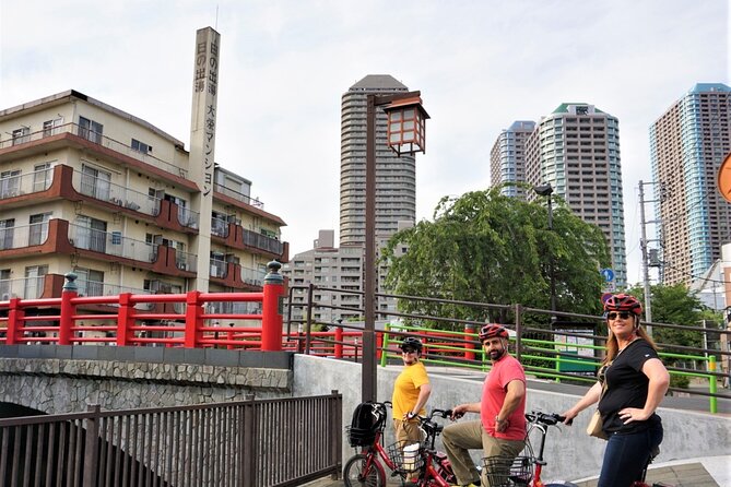 3h Tokyo E-Bike Tour: Hidden Gems, and Local Life with guide - Ginza backstreets to Tsukiji: why this route works