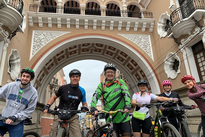 4-Hour Bike Tour Guatemala City - Bikes, helmets, and the safety net you’ll be glad you have