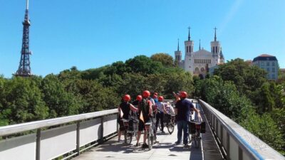 4h Complete Lyon Experience - E-Bike, Tasting & Walk - Two hours of Lyon on an e-bike (Bosch motor included)