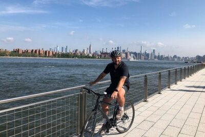 A Day in Brooklyn Bike Tour - Meeting Under the Manhattan Bridge: Where Your Day Starts
