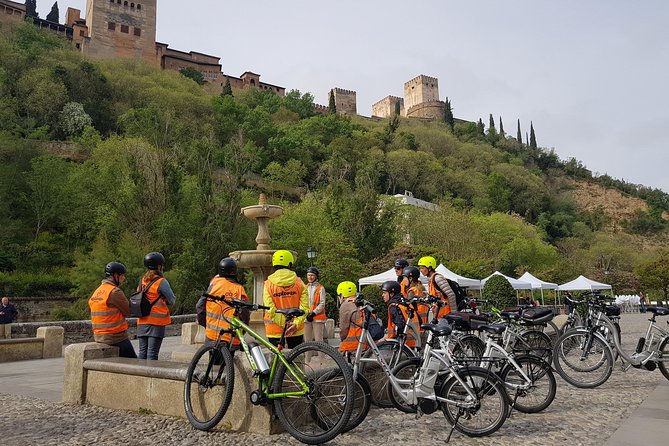 Albayzin and Sacromonte Electric Bike Tour in Granada - Why an e-bike tour is such a smart way to see Albayzín and Sacromonte