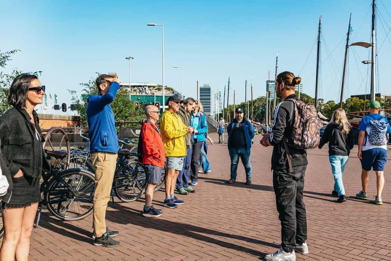 Amsterdam Bike Tour in Small Group + Optional Canal Cruise - Amsterdam Centraal to Artis Zoo: City Structure You Can Feel