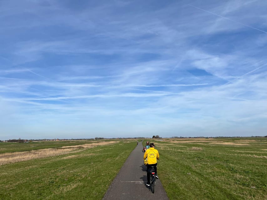 Amsterdam: Dutch Countryside E-Bike with Cheese & Clogs - D’Admiraal Windmill: A Working Windmill Stop That Actually Means Something