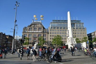 Amsterdam: E-Bike Sightseeing Tour - The 5-minute safety briefing that makes the whole city feel manageable