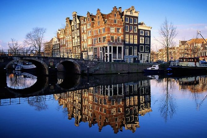 Amsterdam: E-Bike Sightseeing Tour - Marine Terrein and the Boat Museum teaser ride