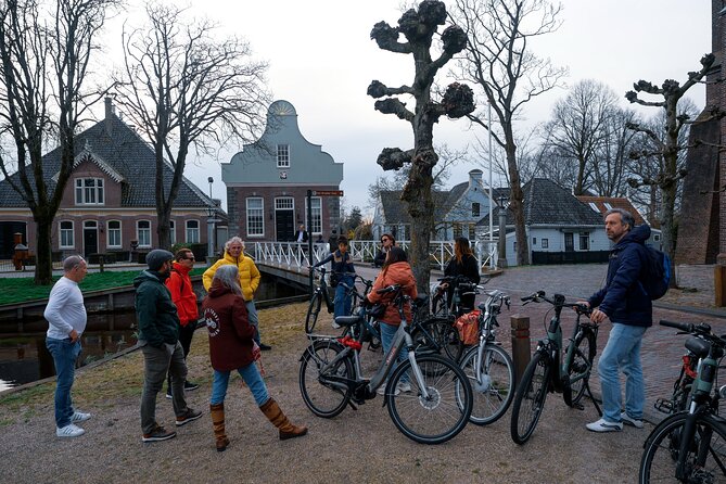Amsterdam E Bike Tour to the Windmills of Zaanse Schans - Meeting at Mike’s Bike Tours Amsterdam and getting the ride rolling