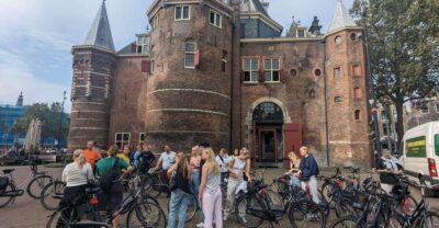 Amsterdam: Explore the City Highlights by Bike - The 2.5 hours you’ll actually spend on the bike