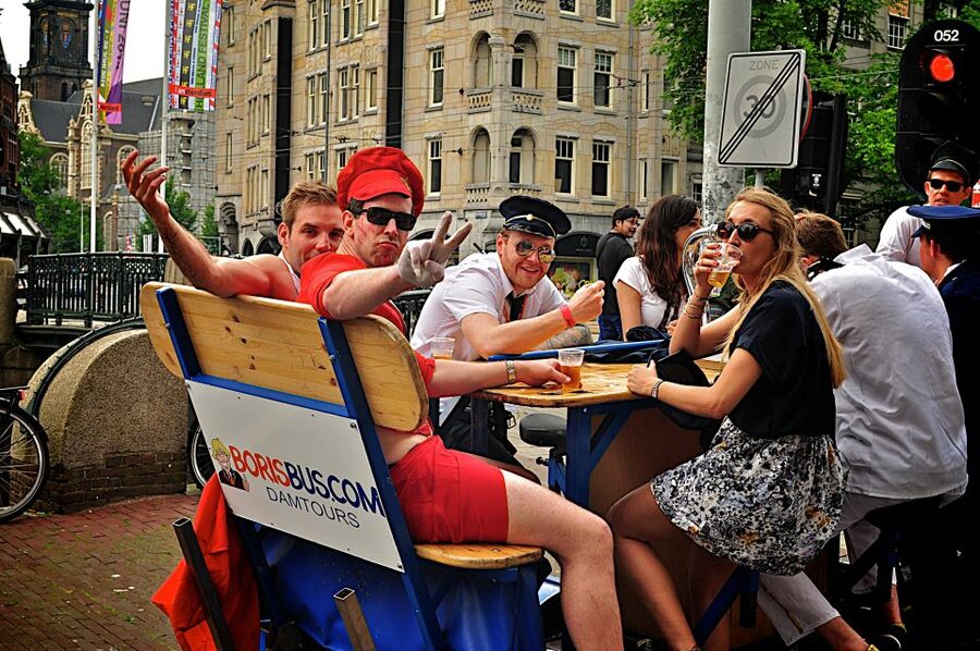 Amsterdam: Guided Beer or Prosecco Bike Tour - What You Do During 1.5 Hours (And Why It Feels Long Enough)