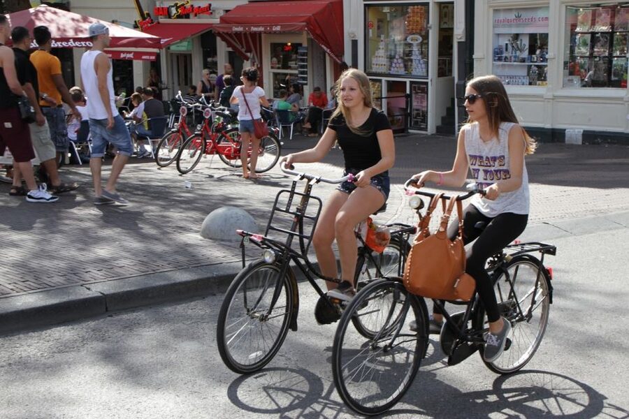 Amsterdam: Guided Sightseeing Bike Tour - The Canal-and-Church Portion: Westerkerk and the Prinsengracht Angle