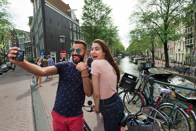 Amsterdam Highlights Bike Tour - Guided in EN/ES/DE/NL - Why this 2.5-hour highlights bike tour works in Amsterdam