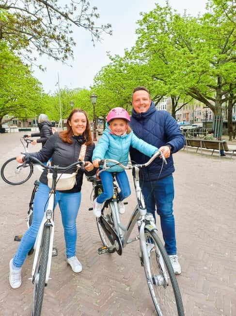 Amsterdam: Off the Beaten Path Bike Tour in French - Key highlights before you lock in your spot