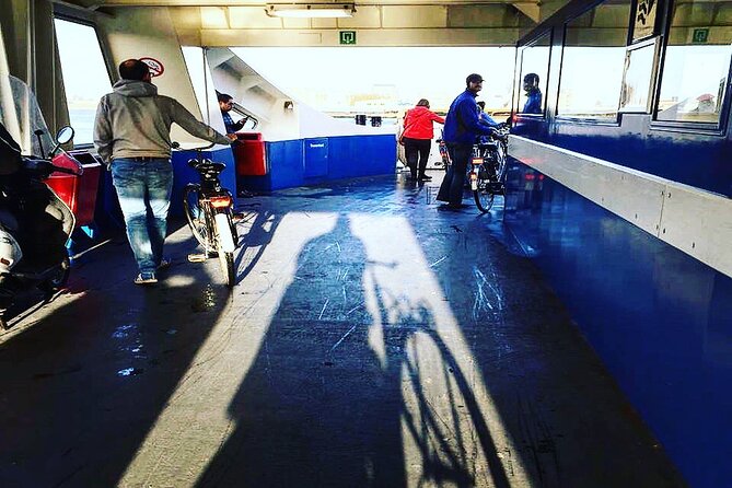 Amsterdam's Hidden Gems and Street Art Bike Tour - Pontsteiger to Amsterdam North: Architecture Plus a Ferry Crossing