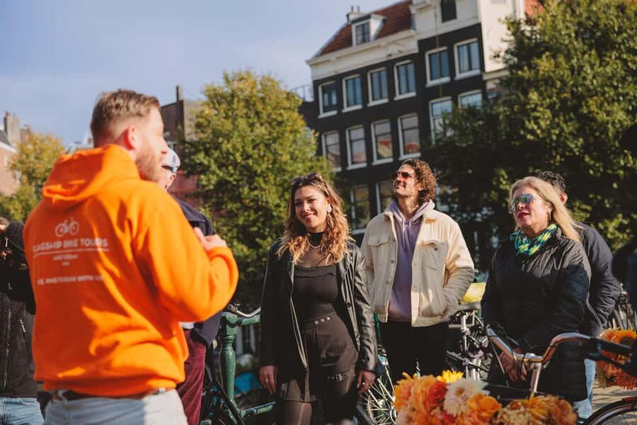 Amsterdam: Top Highlights Guided Bike Tour - Who This Tour Fits Best