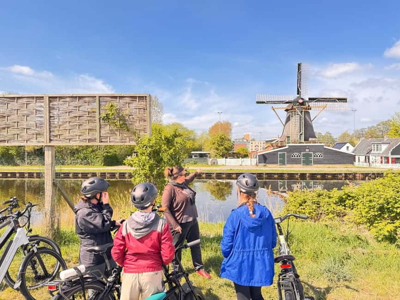Amsterdam: Zaanse Schans Windmills & Zaandam E-Bike Tour - From Oosterdokskade to Countryside Quiet