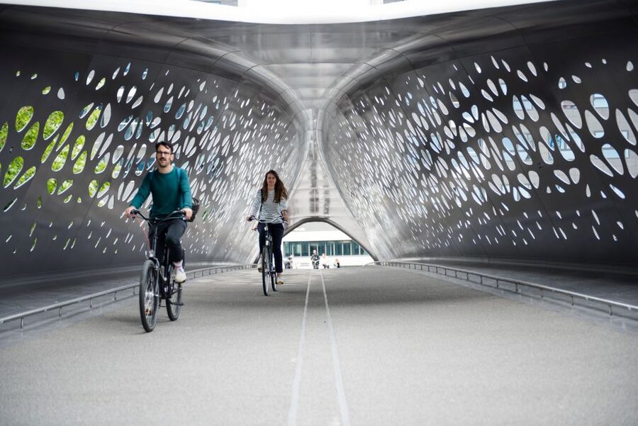 Antwerp: Guided Bike Tour - Getting Set Up at Cyclant and Rolling from the Hampton Area