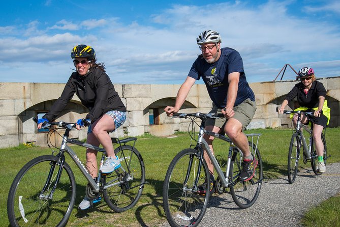 Around The Peninsula Bike Tour - Guides and safety: what makes the stories feel tied to the ride