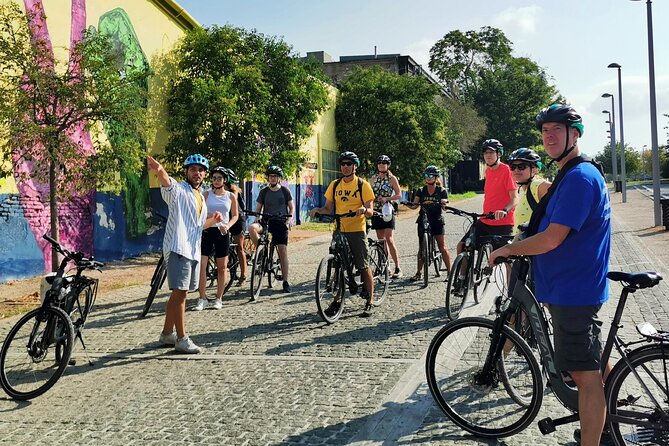 Athens Scenic Bike Tour with an Electric or a Regular Bike - Stop-by-stop route: from Acropolis Museum tips to the National Observatory view