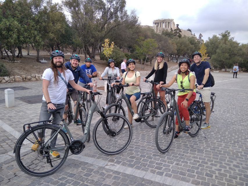 Athens: Sunset Bike Tour - The Temple of Zeus and Hadrian’s Arch: the final photo frame