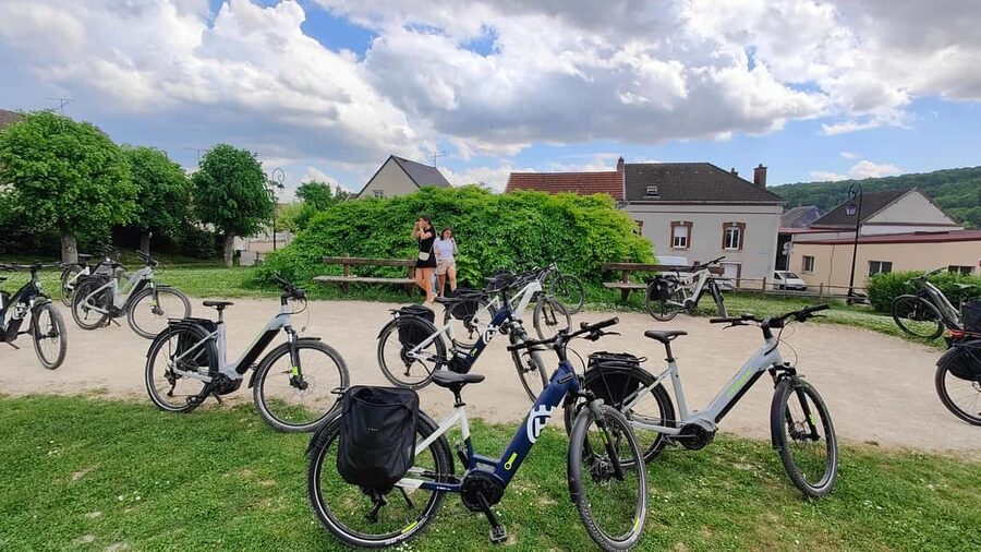 Au départ de REIMS : Ebike tour with a local guide ! - Meeting Romain in Reims and getting the day organized