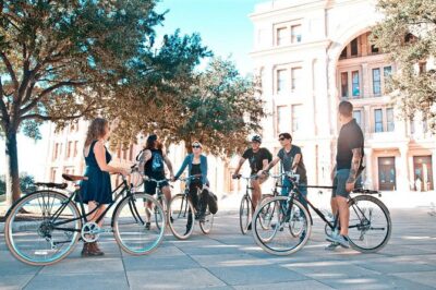 Austin Icons Bicycle Tour - Meeting on 2nd Street: finding the start point without stress