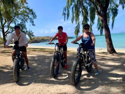 Authentic North East Coast E-bike Guided Tour - Meeting at Storm E-bikes Tours and getting your bearings fast