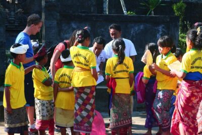 Bali Downhill Cultural Cycling Tour - From hotel pickup to Kintamani: plan for a drive day start