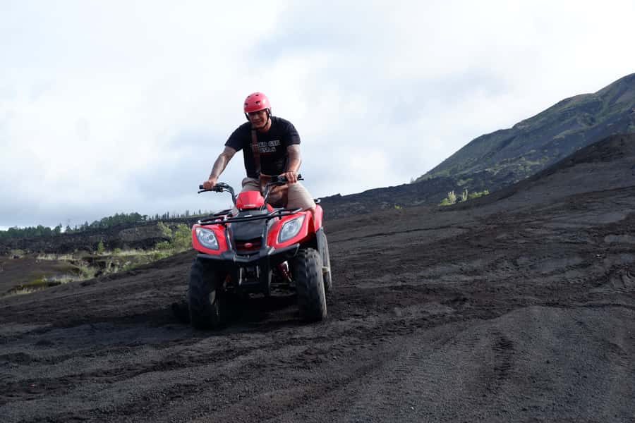 Bali: Mount Batur Quad Bike Tour and Natural Hot Springs - Mt. Batur Lounge: Modern Toilets, Showers, and Hot Drinks