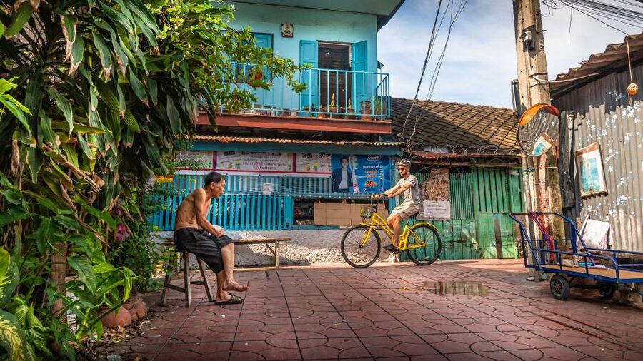 Bangkok Classical Bicycle Tour - Finding the meeting point and getting set for the ride