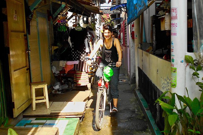 Bangkok Green Oasis 4-Hour Bike Tour with Boat Ride - Bang Kachao and the mangrove paths: the part people talk about