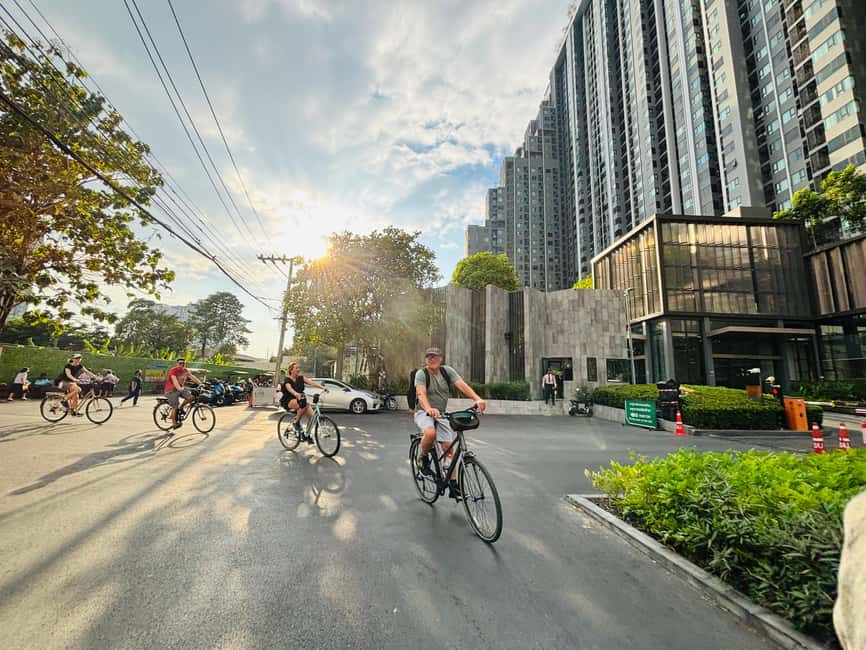 Bangkok: Temples, Canals & Local Life Bike Tour - Wutthakat and the neighborhood you can’t fake on foot