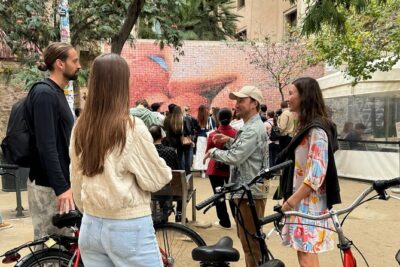 Barcelona: Bike or eBike Tour, Top Sights & Local Insights - Getting started on Gran Via de les Corts Catalanes (and finding your rhythm)