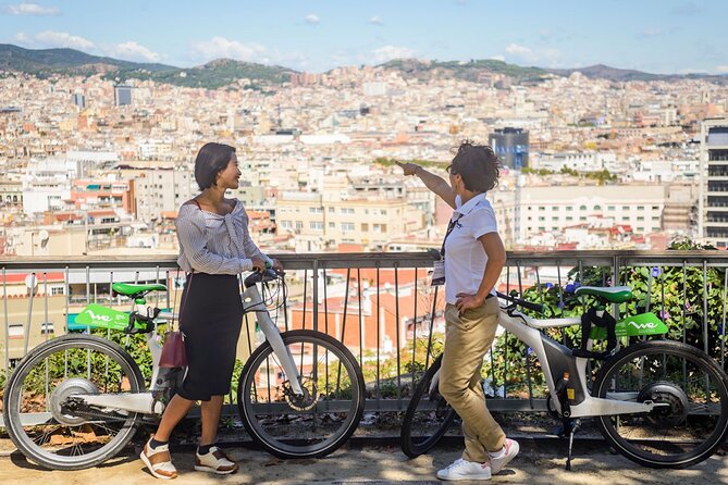 Barcelona E-Bike, Cable Car & Boat - Gothic Quarter return ride and seeing Gaudí from outside