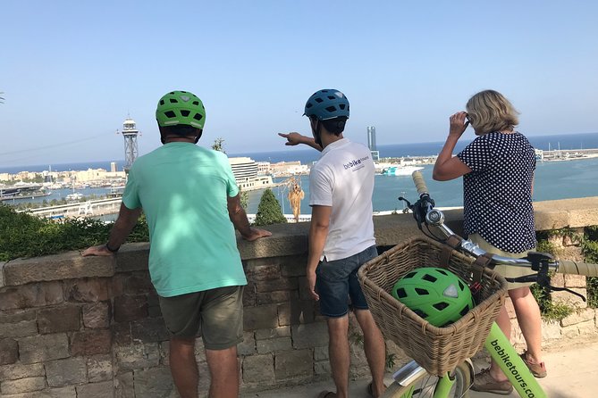 Barcelona E-Bike Guided Tour with Montjuic Hill - Avenida del Paralelo: finishing with a lively city street rhythm