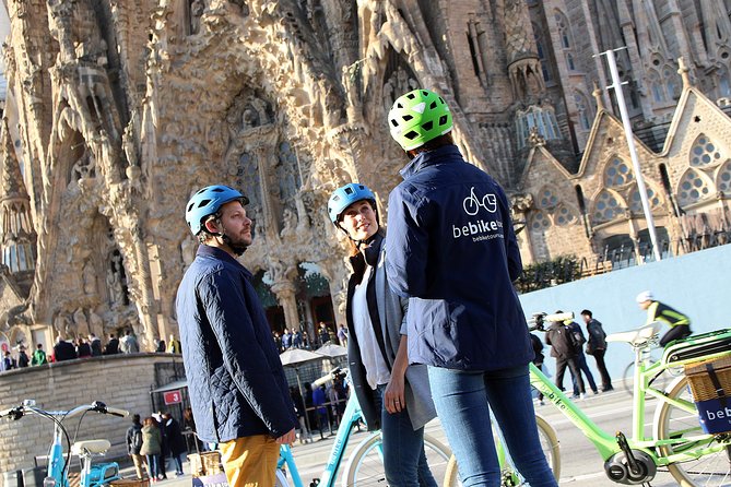 Barcelona Gaudi Guided Small Group E Bike Tour - El Born and Santa Maria del Mar: history you can feel in the streets