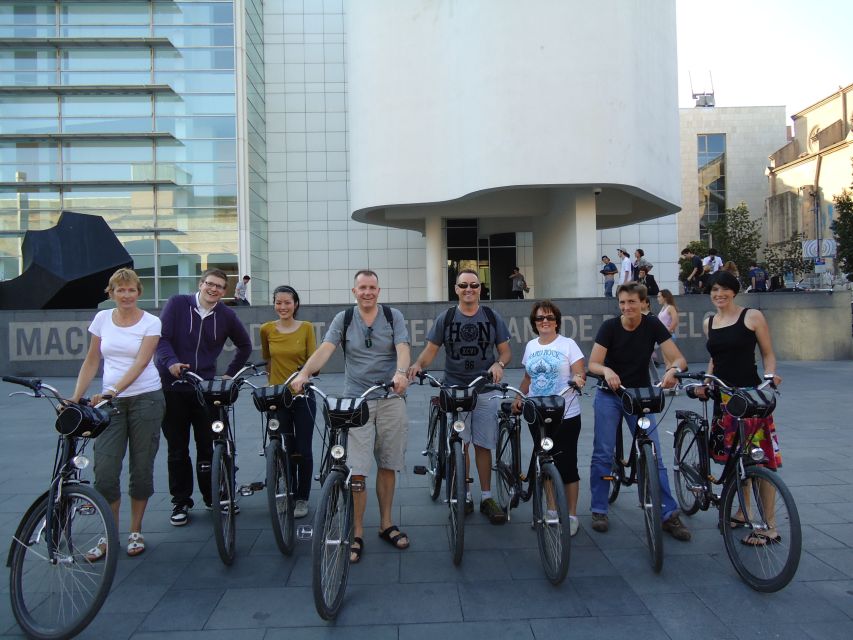 Barcelona Highlights Bike Tour: Cycle along the beach! - Passeig de Gràcia: a warm-up for Gaudí fans