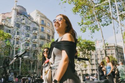 Barcelona’s Most Fun E-Bike Tour: Gaudí & City Stories - Getting There: Carrer de Pamplona Start, Then You Ride and Come Back
