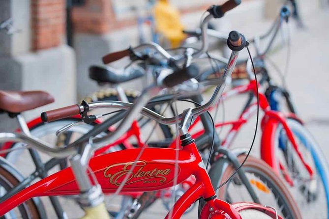 Barcelona's Original Bike Tour in English - Shortcuts and safer routing: the real value of the plan