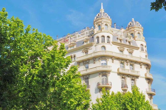 Barcelona's Original Bike Tour in English - Weather, time, and the small details that keep it smooth