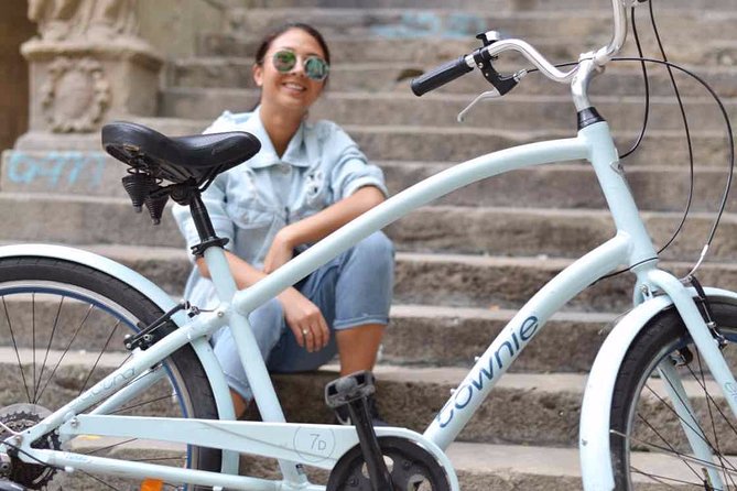 Barcelona's Original Bike Tour in English - Meeting at Carrer d’ Enric Granados: your pre-ride moment
