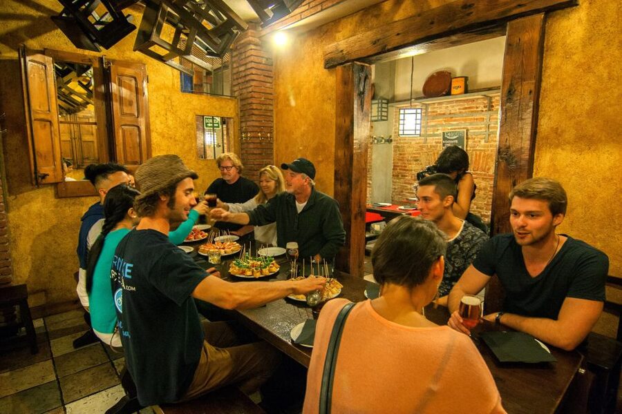 Barcelona Tapas 3-Hour Bike Tour - Timing, Weather, and What to Wear for a Comfortable 3 Hours