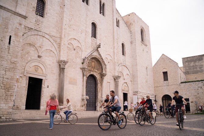 Bari Bike Tour - Why Bari by bike makes sense (and saves your energy)
