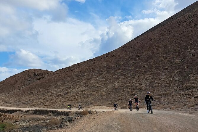 Barranco E Bike Tour in Corralejo North of Fuerteventura - Majanicho Beach and a village stop: time to breathe