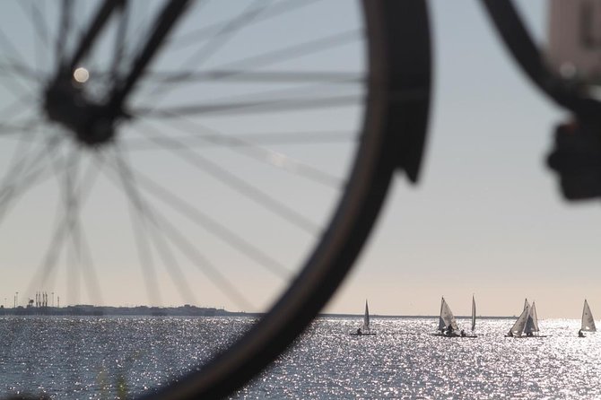 Belém - Lisbon - 3 Hour Electric Bike Tour - Starting at Largo Severa and getting bike-ready fast